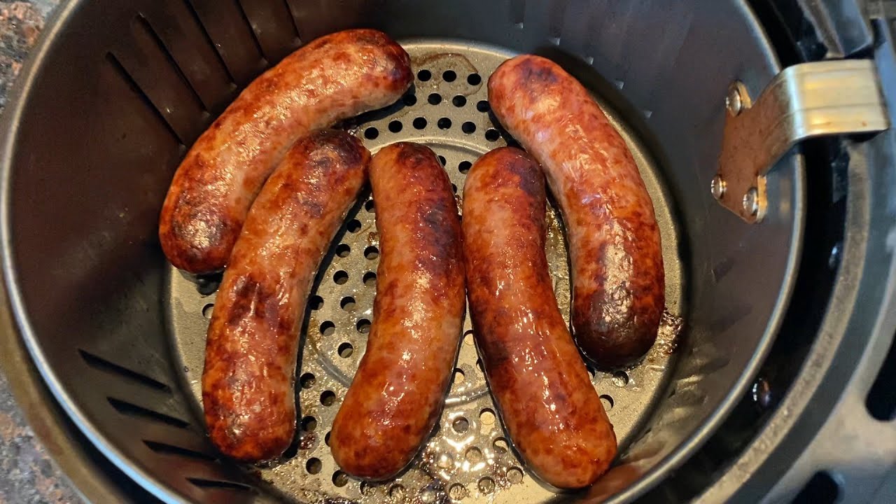 how long to cook bratwurst in an air fryer